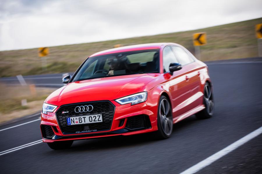  Audi RS3 Sedan (8V) 2017 года  (AU) (фото 2 из 37)